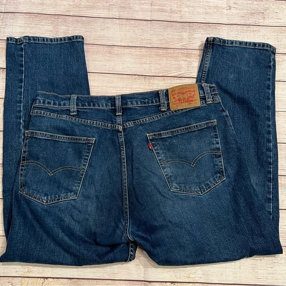 Men’s Levi Strauss 505 blue jeans size 38 x 30